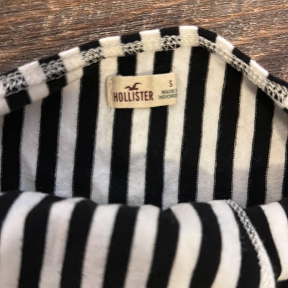 ✨🎄HOLLISTER || A-LINE / SKATER DRESS || SIZE S (FITS LIKE XS) ✨🎄 - Picture 4 of 10